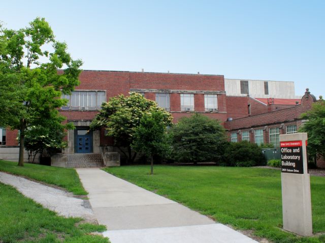 Office And Laboratory Building photo