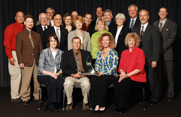 ISU group with gold trophy