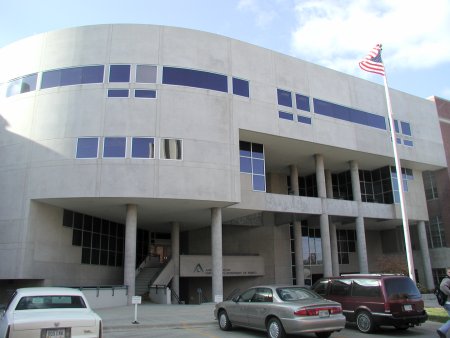 Tech & Admin Services Bldg photo