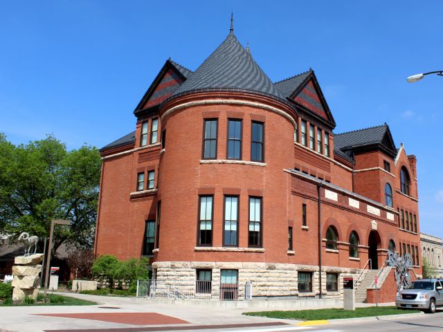 Morrill Hall photo